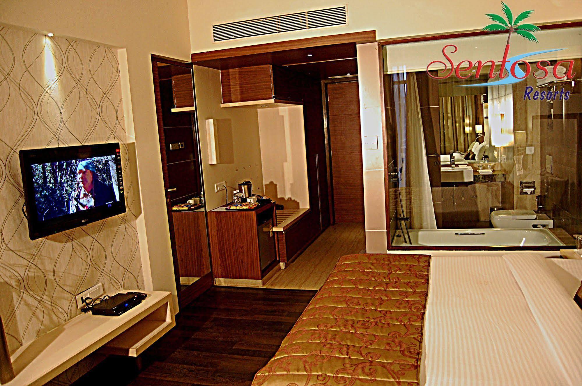 Sentosa Resorts Chinchvad ภายนอก รูปภาพ